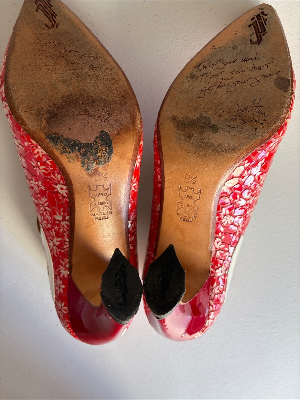 John Fluevog Millie Red Floral Patent Mary Jane Heels Pumps Size 8.5 - Picture 7 of 16